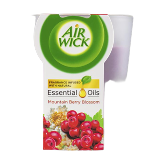 Airwick Mountain Berry Blossoms Candle 105g
